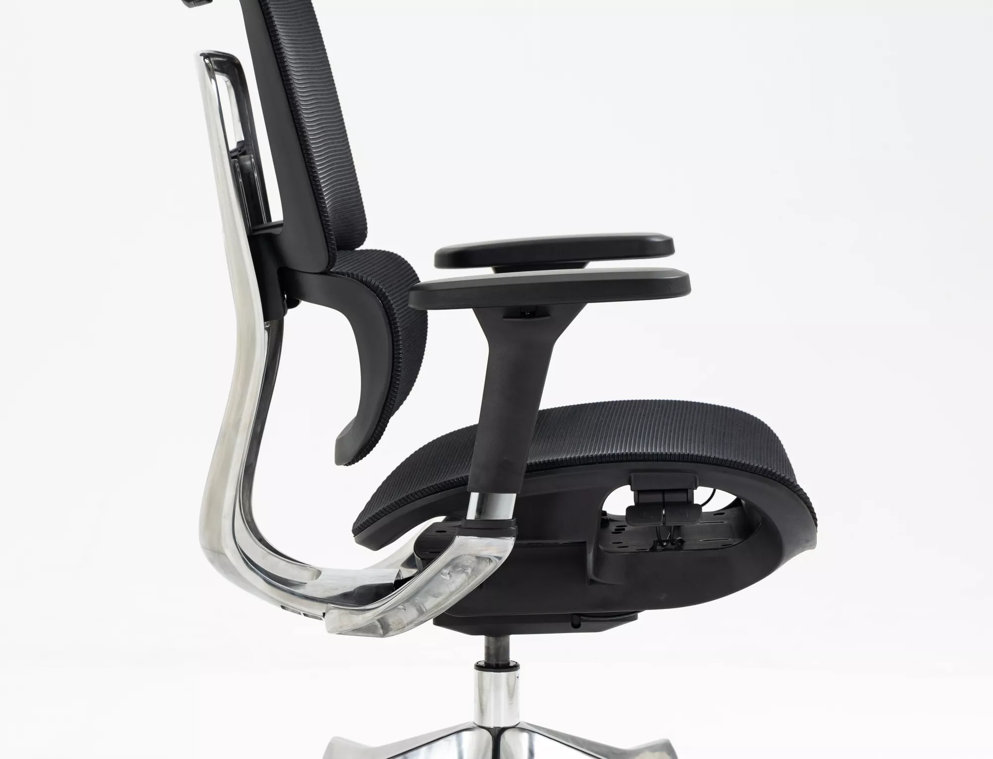 VENCEDORA DA CADEIRA GIRATÓRIA LUX PRETO/CROMADO - Image 10